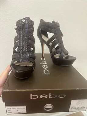 bebe -Venetian Brown Strappy Zipper  Heel Sandal -size 8